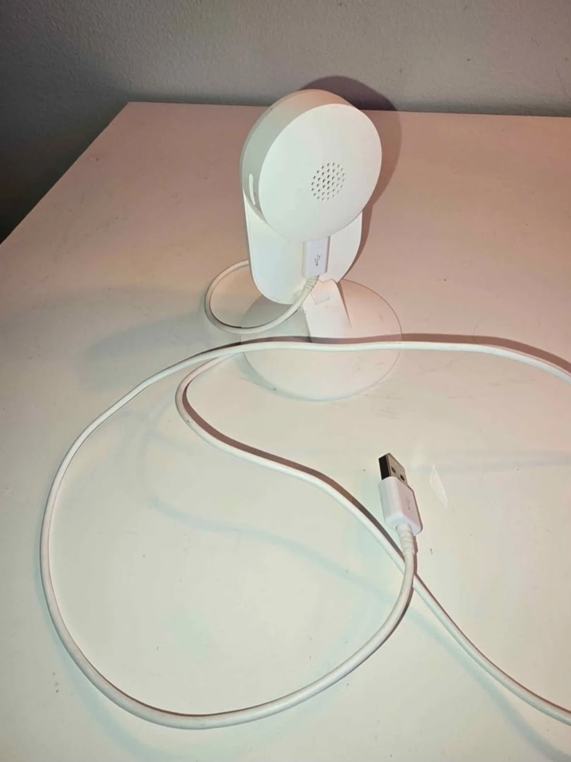 Vit övervakningskamera med USB-kabel - 1