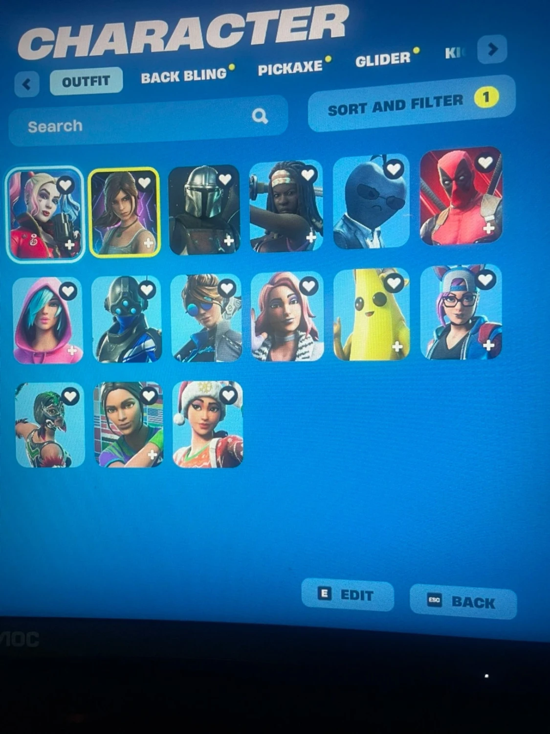 Fortnite-konto med skins och emotes - 2