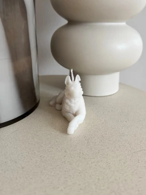 Handgjort ljus - Handgjort ljus formad som en hund