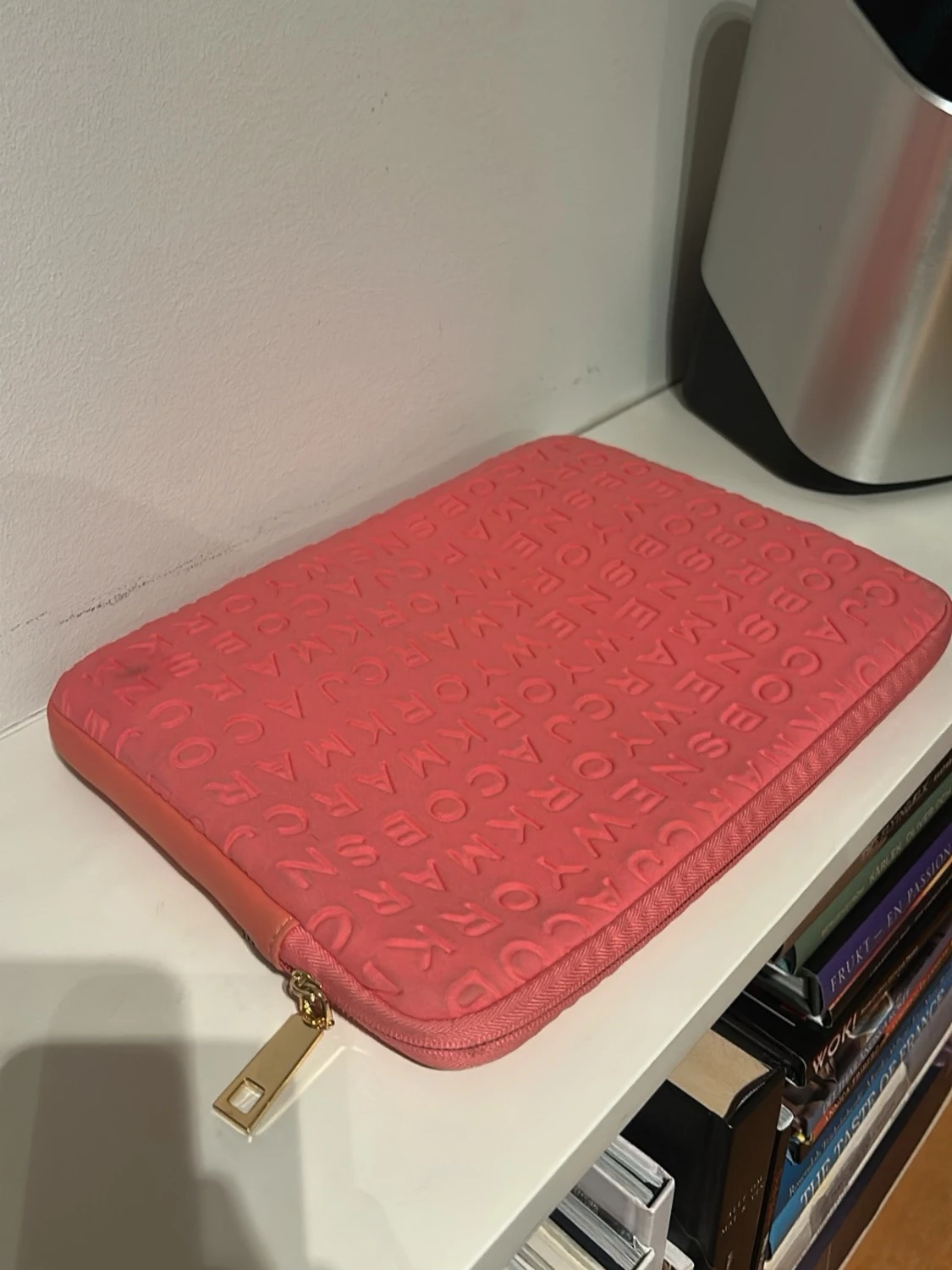 Marc Jacobs datorfodral - 1