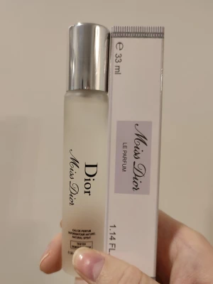 Miss Dior Le Parfum - Miss Dior Le Parfum Perfume. 33ml bottle. New! Great winter/fall fragrance.