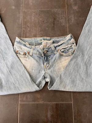 American eagle jeans - Säljer dessa jeans