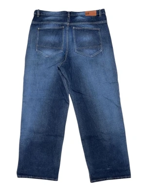 Ecko Unltd baggy jeans - Ecko Unltd baggy jeans W40 [Ytterbenslängd 122cm] [Innerbenslängd 88cm] [Midja 52cm] [Benöppning 29cm]