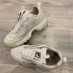 Fila skor - Sneakers från Fila🤎 Skosnören tillkommer såklart, men var bara inte isatta på bilden