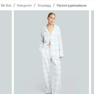 Fina pyjamasbyxor, bara testade med prislappen kvar💕🥰  Nypris 299kr