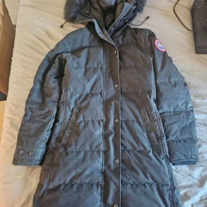 Canada Goose jacka  - I använt skick
