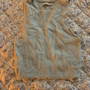 Topp  - Topp, normal i strl 