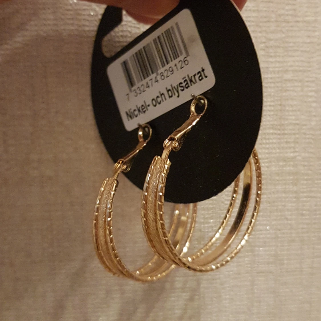 1par Örhängen nya - 90