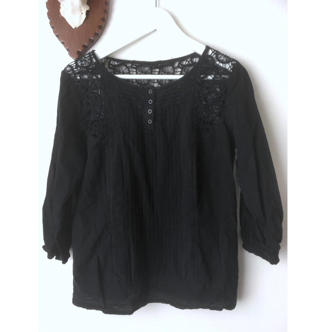 Blus, virkade detaljer, stl 40, bomull, svart, bohemisk, 3/4 ärm