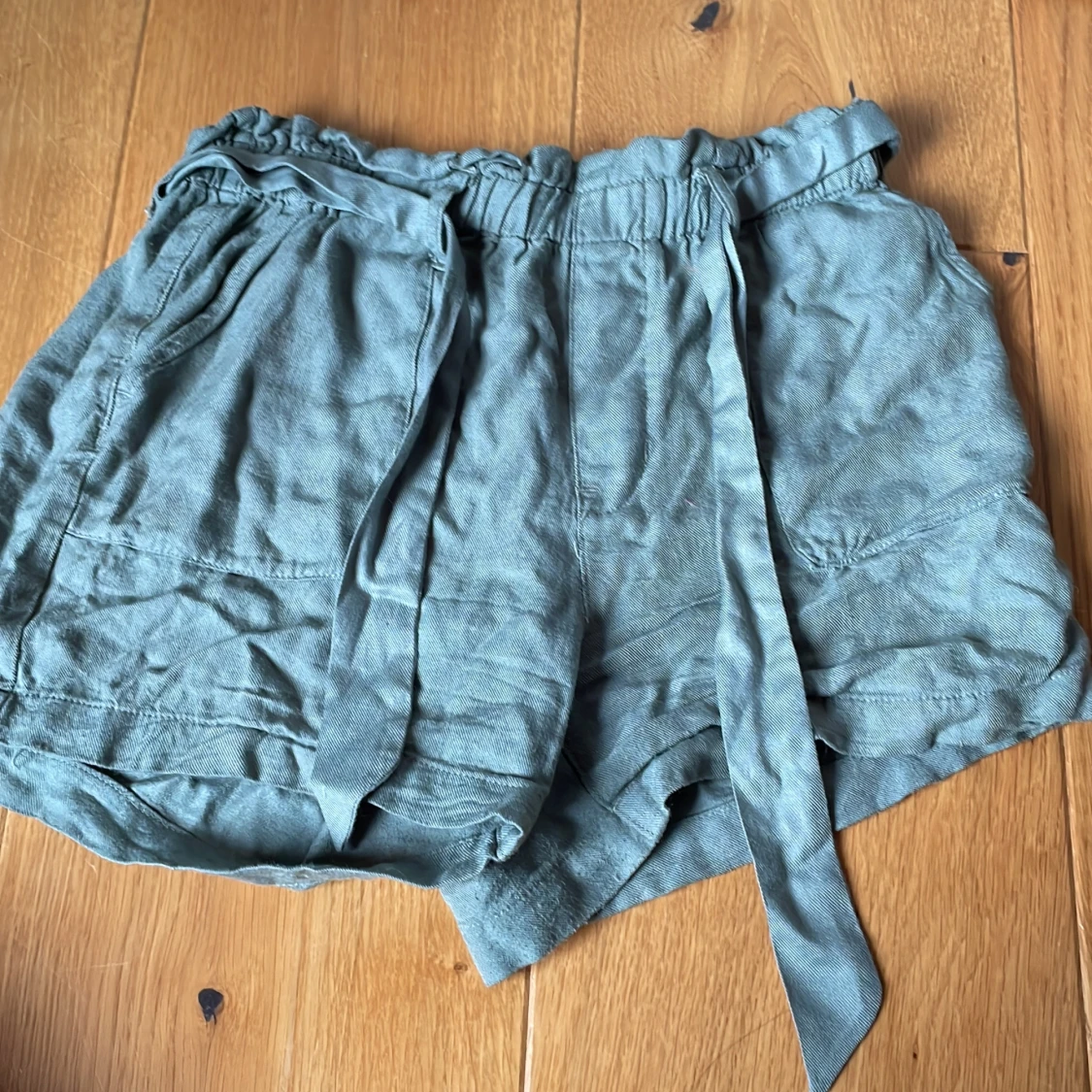 Shorts och kjolar 8-11Y