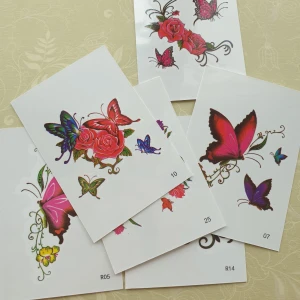 6st rosa fjäril och blomma tatuering  - Tatuering/tattoo Motiv: fjärilar och blommor  Antal: 6st  Storlek: ca 4,8×7cm,  Skick: nya/oanvända, Tillfälliga tatueringar du sätter på kroppen med hjälp av vatten 