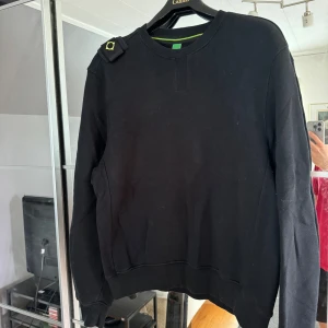 MA.Strum - Sweatshirt från MA.Strum. Stl S. Knappt använd. Nypris ca 1500kr