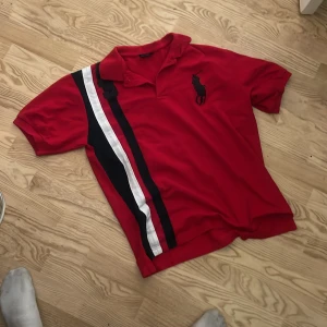 polo tröja  - Polo Ralph Lauren tröja Sitter som en M-L