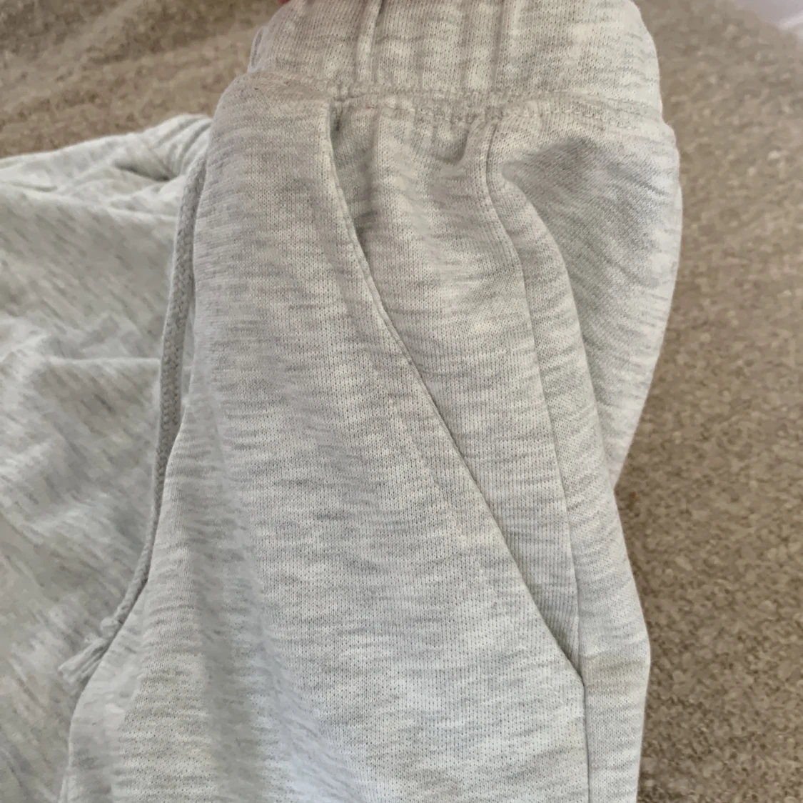 Ljusgrå mjukisbyxor från 157 - 93