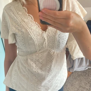 Topp - Jätte söt topp som inte kommit till användning! 