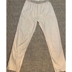 Calvin Klein Pjyamasbyxor - Calvin Klein pjyamasbyxor i mycket bra skicka Använda ett fåtal gånger