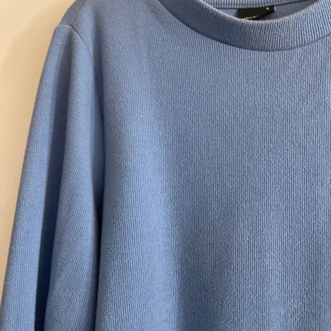 Blå tröja  - 90