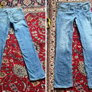 Säljer dessa jättefina jeans då de tyvärr inte passade. Lånade bilder 🥰 Innerbenslängd 85 midjemått 39 