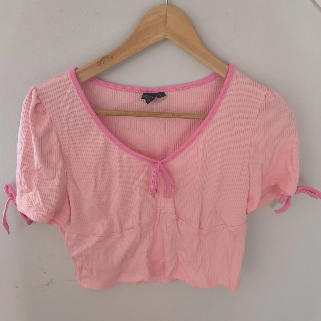 Rosa Topp Med Rosett