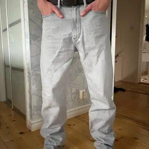  G-STAR jeans straight leg med bra skick. 