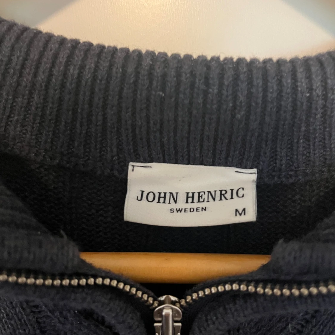 Zip stickad tröja  - 90