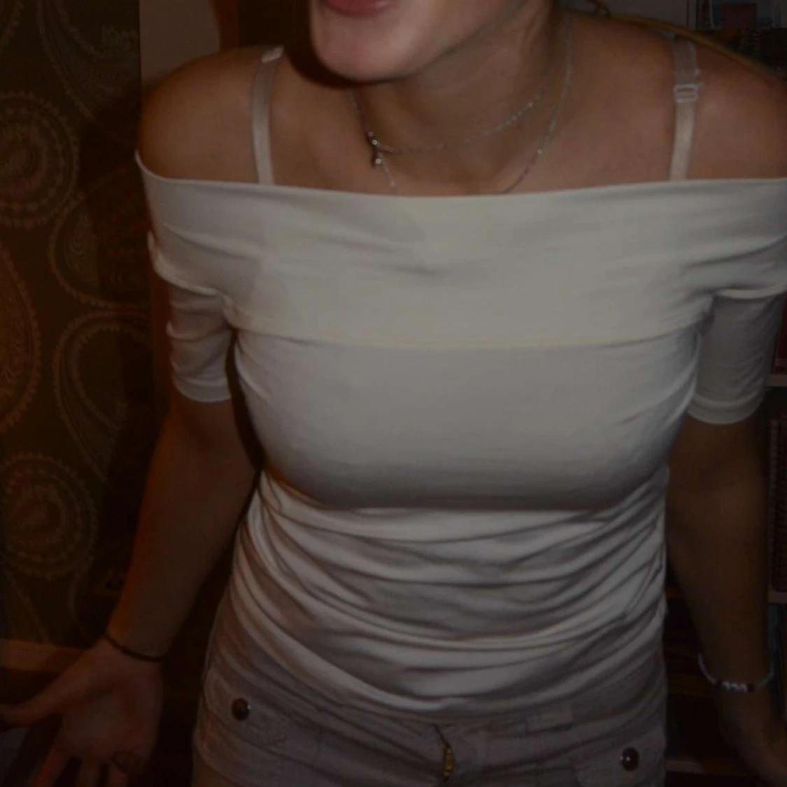 Vit Offshoulder T-shirt  - 90