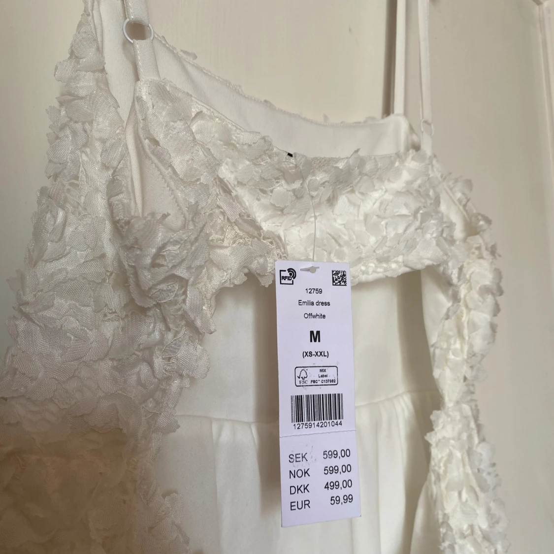 Vit studentklänning/sommarklänning - 92