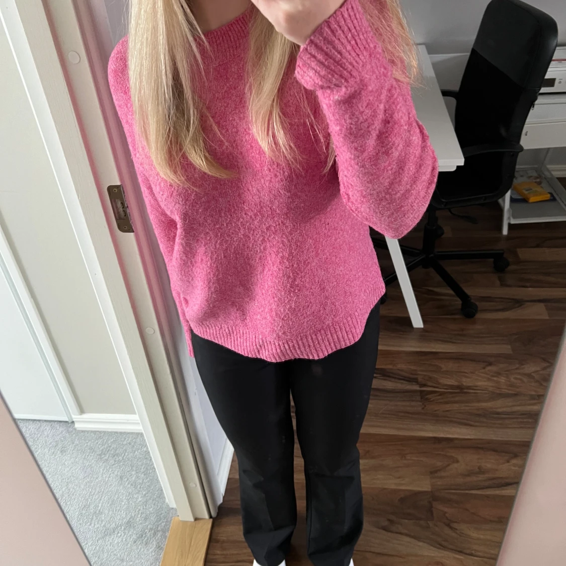 Svarta kostymbyxor  - 90