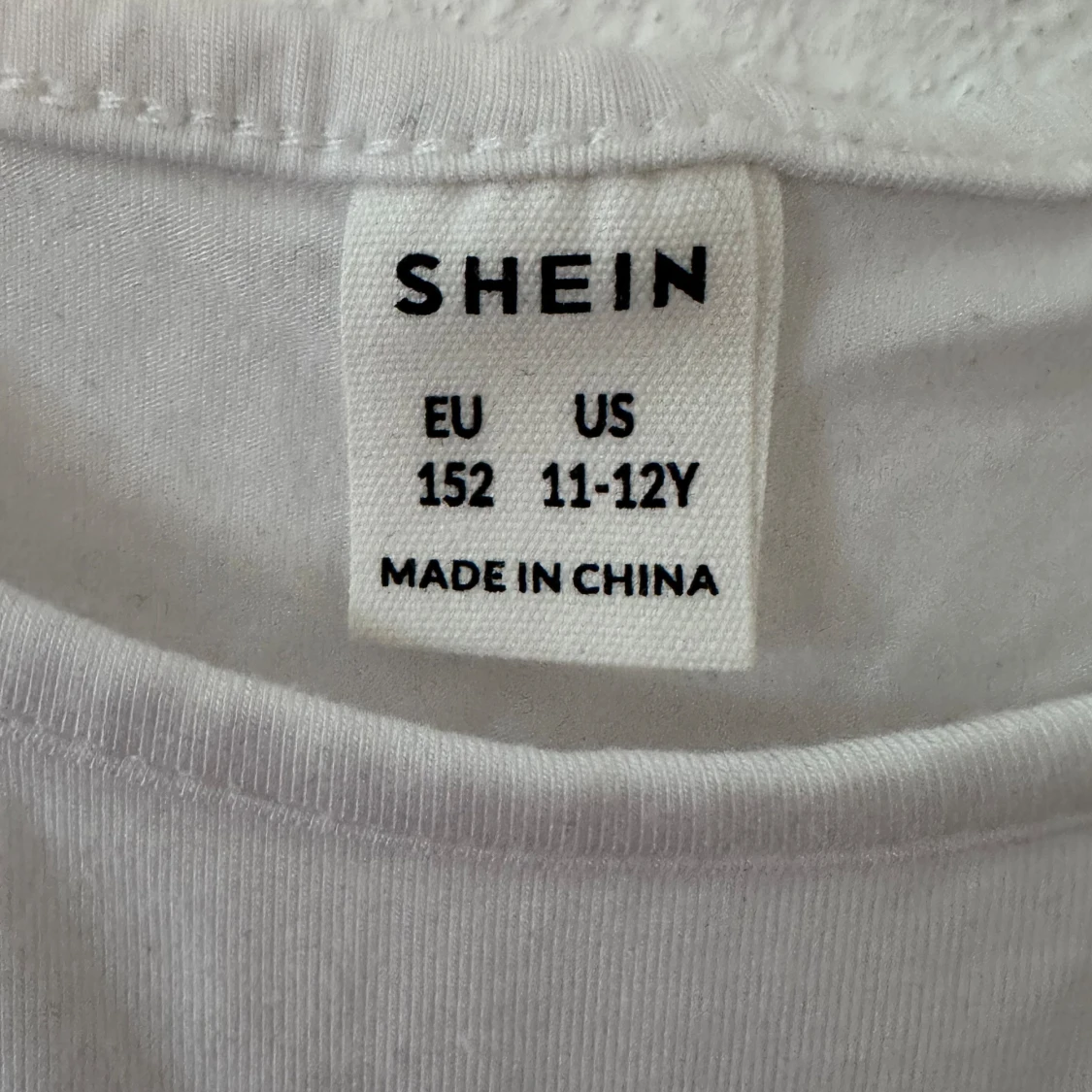 White and brown tops - 92