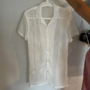 Skjorta  - Fel storlek för mig ny oanvänd 