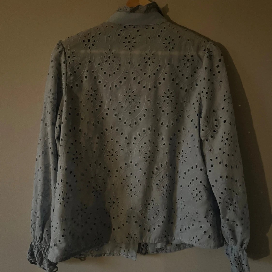 Ljusblå bomullsskjorta - 90