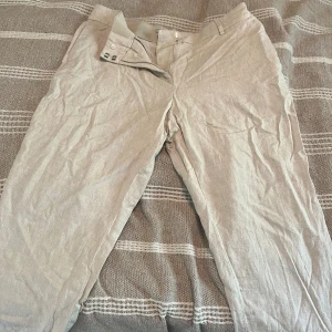 Linnebyxor  - Kostym linnebyxor från hm, knappt använda. 