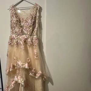 kläning - kläning/beige