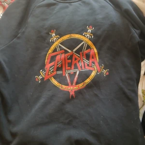 Emerica. Slayer ripoff logo. Ovanlig - Emerica Slayer style 