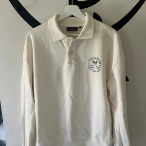 Sweatshirt Morris  - Sweatshirt från Morris  Mycket bra skick, bara ostruken Storlek M
