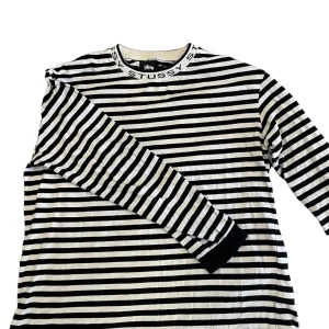 Stüssy vintage long sleeved Tee - Vintage Stüssy, inga flaws.