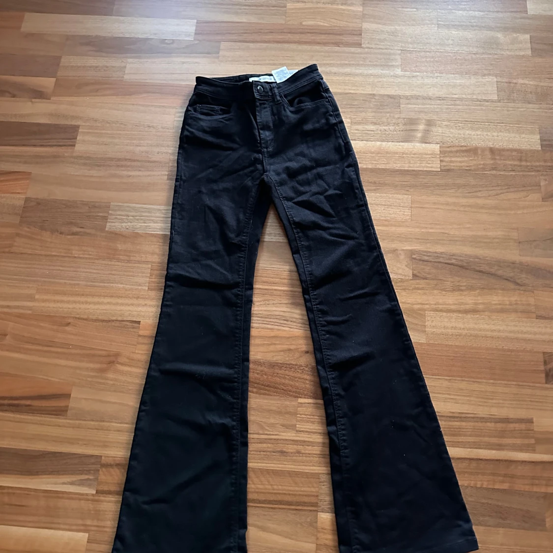 Bootcut svarta jeans