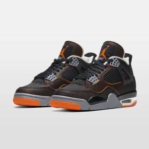 Jordans - ÄKTA, kan skicka fler bilder, nästan helt nytt skick.
