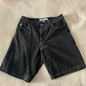 Big Boy Shorts  - Shorts från Polar, Big Boy modellen! Gamla loggan! Använt skick! 