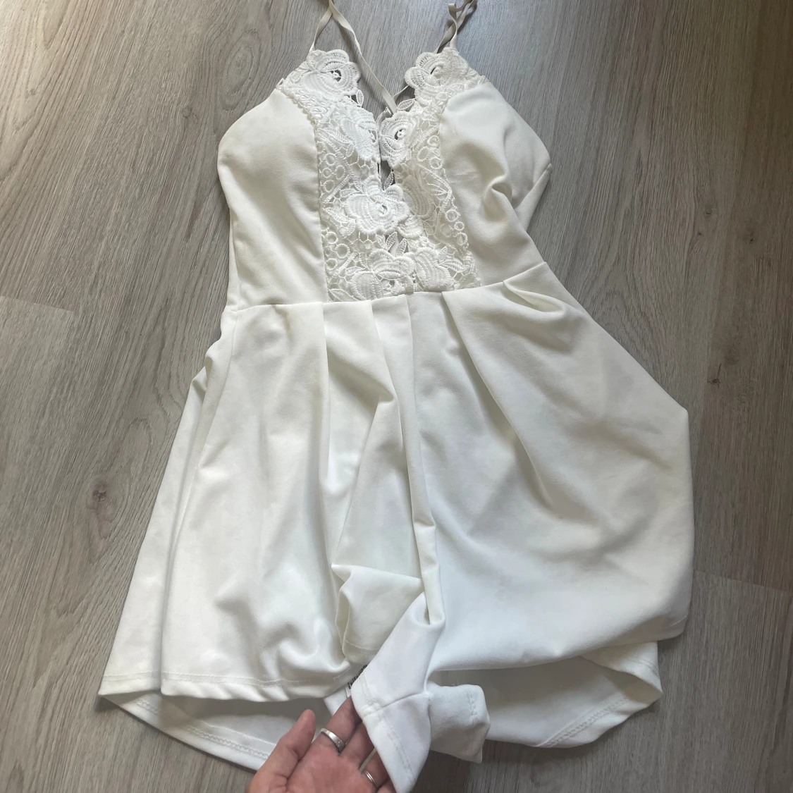 Kortklänning/byxdress - 92