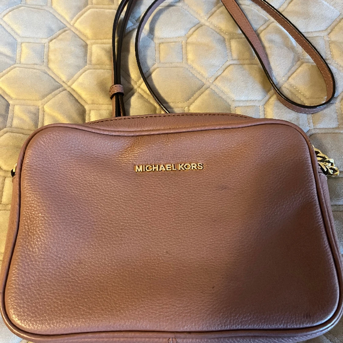 Mikael Kors väska