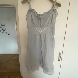 Nattlinne odd molly  - Gulligt nattlinne/ tunn klänning från odd molly, strl 2 alltså M.