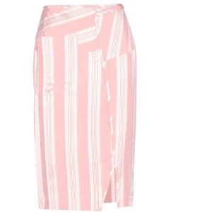 Acne pink and white striped satin midi skirt - Laxrosa- och vitrandig midikjol i satin från Acne Studios. Modell Karlotta y 2016. Storlek 38. Dragkedja på sidan som funkar som den ska - i övrigt två små skador i tyget samt liten fläck vilka syns på bild. Unik kjol 🌸