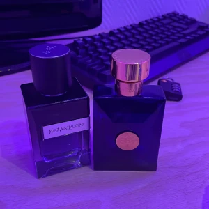 Är intresserad av byte - Versace Dylan blue 50ml ungefär 45ml kvar. Ysl EDP 60ml ungefär 45ml kvar i den med.