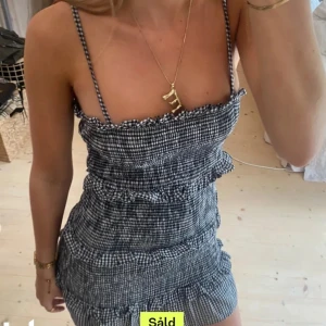 Klänning  - Aldrig använd💖