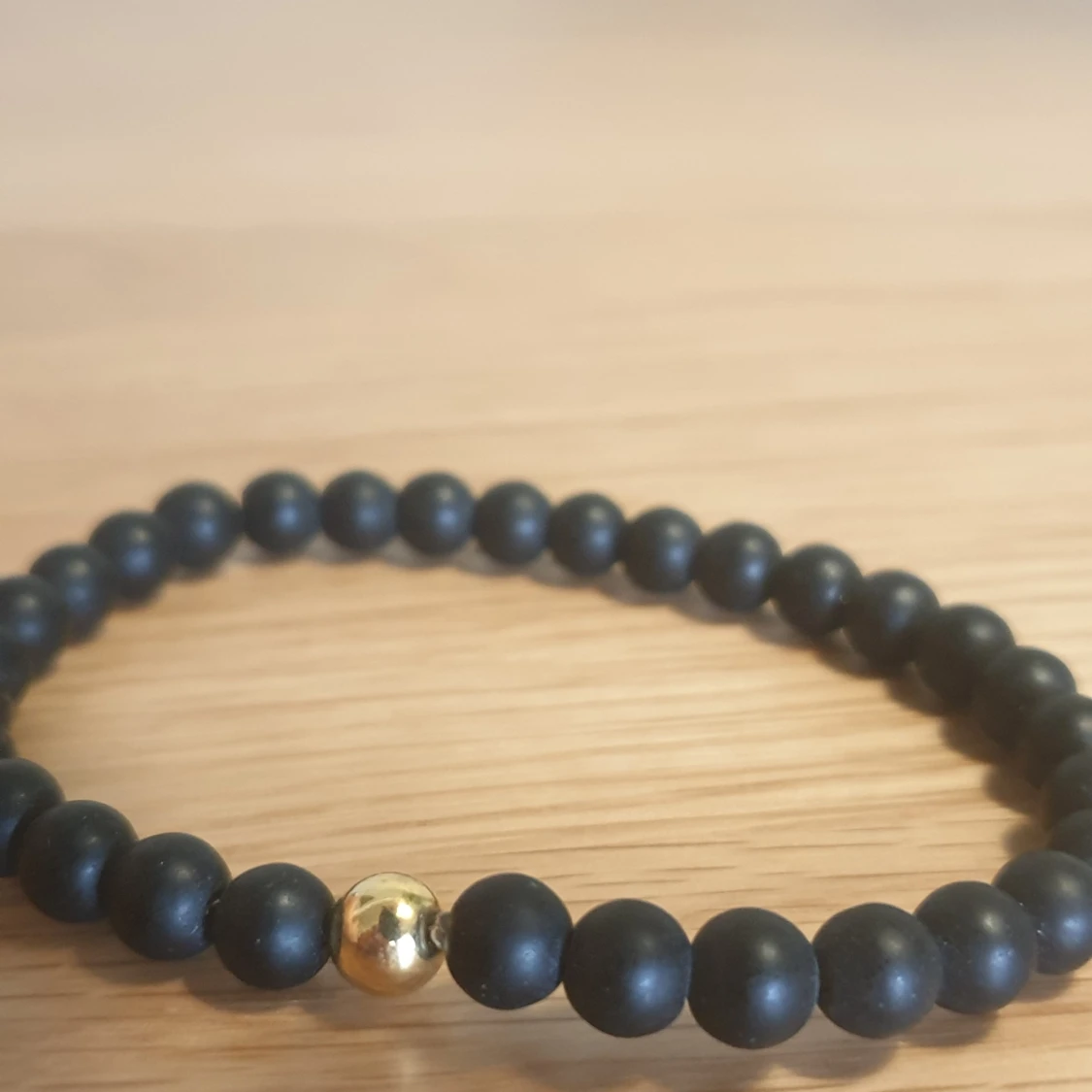 Blvckout beaded armband - 90