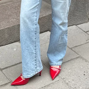 Röda klackar  - Ifrån zara. Använda 1 gång ❤️