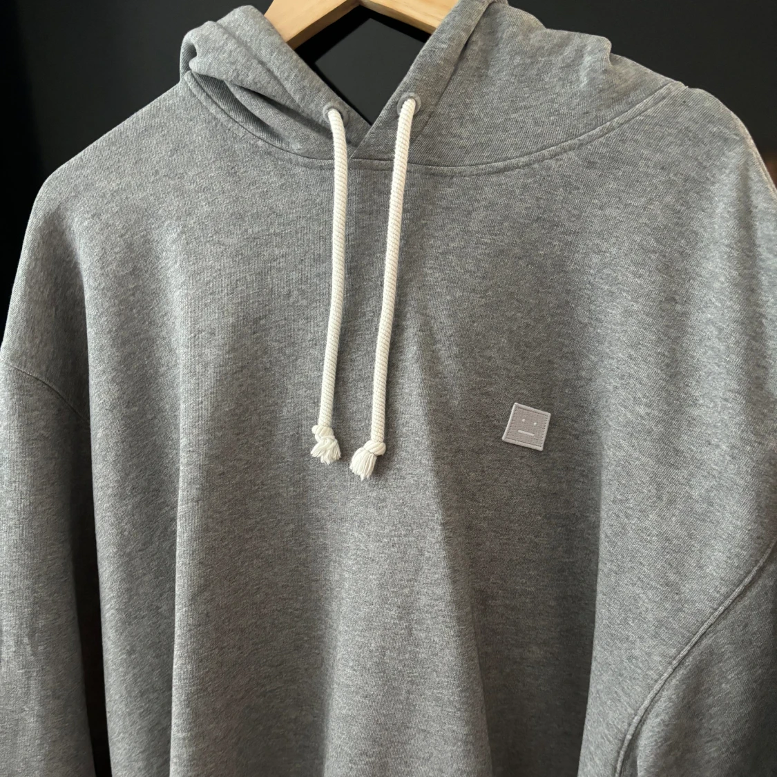 Acne studios oversized hoodie. Storlek L passar även Xl. 8/10 cond  - 90