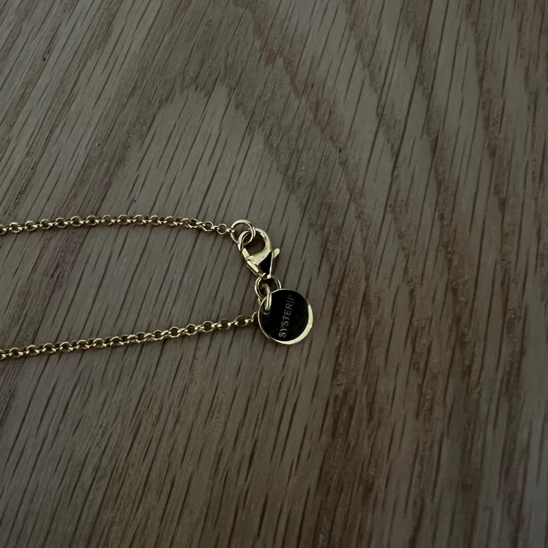 Syster p kedja guld  - 90