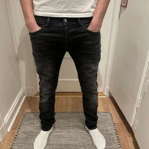 Diesel byxor - Jätte fina diesel byxor i topp skick! Byxorna är som nya (endast testade!) Hör gärna av dig vid frågor eller funderingar!